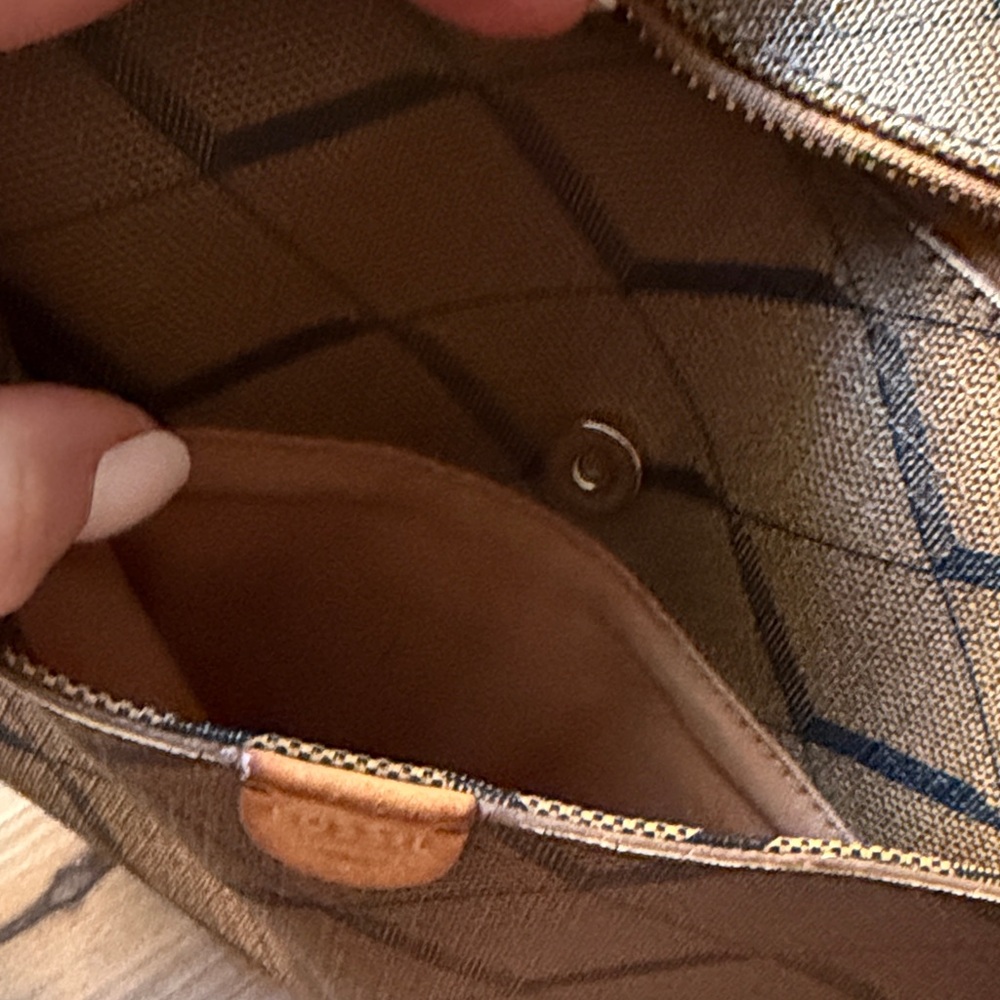 Fossil Corey Geometric Chevron Crossbody Bag - Earthy Minimalist EUC - Picture 5 of 9